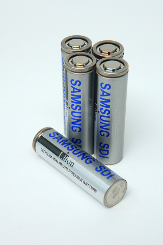 SamsungSDI_high-performance_18650_battery